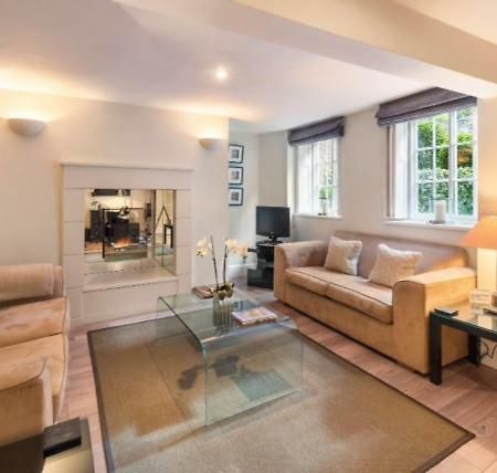 The Garden Flat Apartment ลอนดอน ภายนอก รูปภาพ