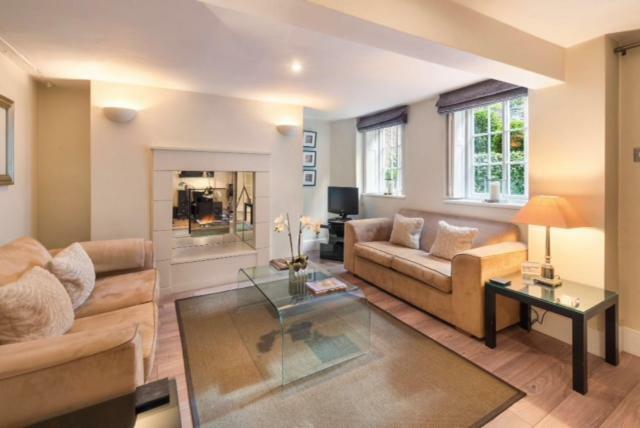 The Garden Flat Apartment ลอนดอน ภายนอก รูปภาพ
